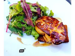 鹅肝配沙拉-Le Comptoir de la Gastronomie