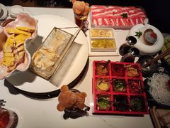 -领鲜天下·焗海鲜·花胶鸡(天目里店)