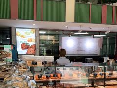 面包甜点陈列柜-tuan woodfire kitchen(锦绣坊店)