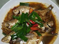 -鑫悦楼煎蟹·16年海鲜大排档