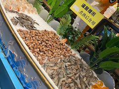 -领鲜活海鲜榴莲自助火锅(东门店)