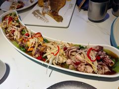 -赶海部落海鲜城(海阳路店)