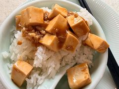 -猪三哥肥肠鸡川菜小炒