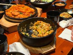 石锅拌饭-鑫日千里马朝鲜族小馆(总店)