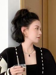 -AYO SALON