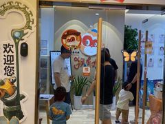 -猴有戏教育戏剧·音乐剧·主持口才·演讲朗诵辩论(环球港华师大校区)