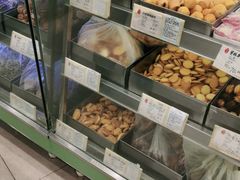 面包甜点陈列柜-上海哈尔滨食品厂(淮海中路店)