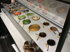 自助调料区-左庭右院鲜牛肉火锅(浦江欢乐颂店)