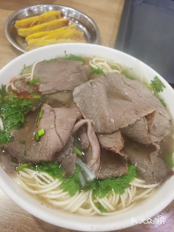 味道真的超赞，躲着我师傅，推荐我的店