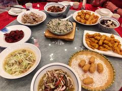 -侬佳蒸菜馆(听潮店)