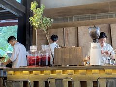 -Metal hands·铁手咖啡