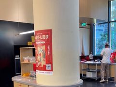 -肥肥虾庄·金牌油焖大虾(东湖欢乐谷店)