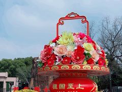 -上海市龙华烈士陵园