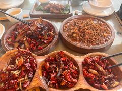 -隔壁老王·家常云南菜(花巷店)