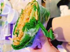 -小鱼儿海鲜港(新村十区店)