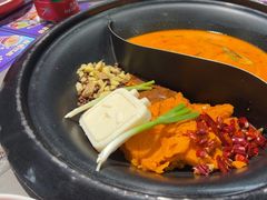 -生活如沸·顺德水牛奶火锅(大学路店)