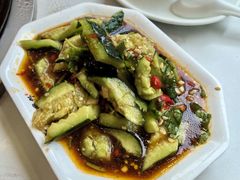 -鲁员外地锅鸡地锅鱼(古墩路店)