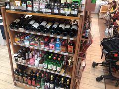 -全家便利店(孩儿巷店)