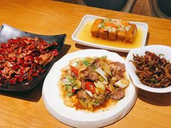 -隔壁老王·家常云南菜(花巷店)