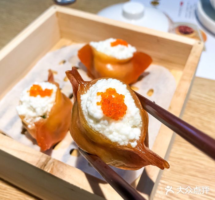 蔡澜港式点心(岭南站nova店)赛螃蟹凤眼饺图片