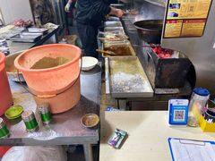 -老广烧烤(骆驼山康馨园店)