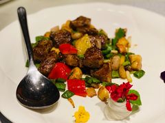 黑椒爆炒雪花牛肉粒-皇朝会.经典传统粤菜(外滩店)