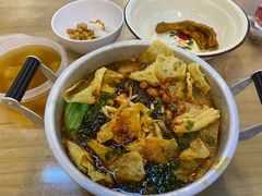 -丽丽三鲜螺蛳粉(田林路店)