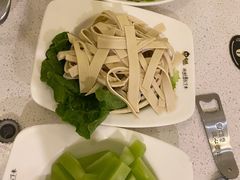 莴苣-张大师鸭爪爪特色干锅(南湖店)