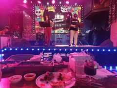 -Famous肥猫墨西哥音乐餐吧(五棵松华熙LIVE店)