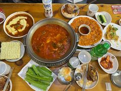 -喇喇排骨火锅·传统韩式脊骨汤(望京西园总店)