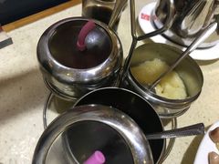 -岳姥姥饺子(泺文路店)