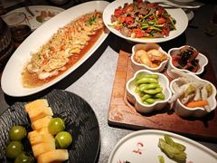 -吴越荣记苏州菜·松鼠桂鱼100%活鱼现做(斜塘老街店)