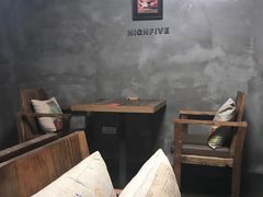 大堂-HIGH FIVE哈福手工汉堡(桂林路店)