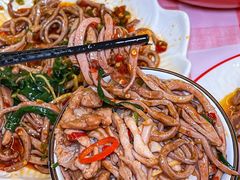 -洪霞餐馆·川菜·鲜货现炒(两江春城店)