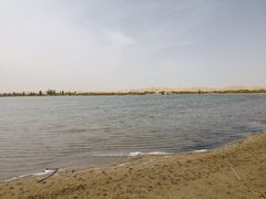 -亿利库布其七星湖沙漠生态旅游区