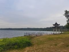 -湖光岩风景区