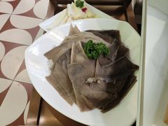 -洪氏嗨捞·广东猪肚鸡·椰子鸡火锅(西咸万象城店)