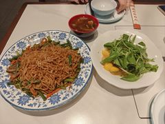 -博望坡饭店(宜山路店)