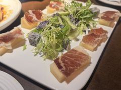 -酤居湖景音乐餐吧(安宁店)