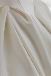 -派丽莫Pellimo原创设计婚纱品牌