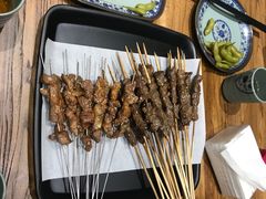 特色烧鸽子-正通记·哈尔滨烧烤·炭烤鸽子(七宝万科国际店)