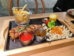 -麓椿花园西餐厅(海乐世界店)