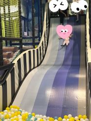 -MELAND CLUB亲子乐园·派对·餐厅(北京芳圆里ID MALL店)