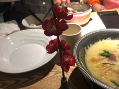 -蜜桃餐厅·伴山(湖滨商业街店)