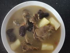 -悦芽照护月嫂+育儿嫂(杭州店)