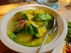 -云之南(八里庄店)