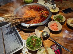 -鼎伙伙火锅串串·10年品牌传承(白象居总店)