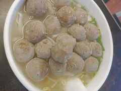 双拼丸粿条汤-潮镇老尾牛杂(环城西路店)