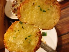 蒜香烤面包片-福苗小骆驼烧烤(莲湖路店)