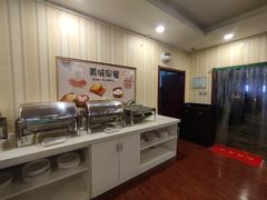 -雅夫酒店(西安市图书馆地铁站店)